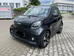 Schwarz Gebraucht 2022 Smart ForTwo Electric Drive Kleinwagen | 11.350 € (Fairer Preis)