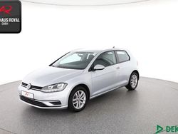 Silber (metallic) Gebraucht 2018 VW Golf VII Comfortline Limousine | 13.880 € (Fairer Preis)