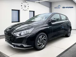 Schwarz Gebraucht 2024 Hyundai i20 Trend Limousine | 18.900 € (Guter Preis)