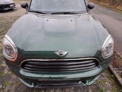 Grün Gebraucht 2017 Mini One D Countryman SUV | 15.800 € (Guter Preis)
