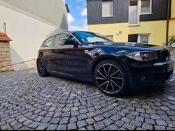 Schwarz Gebraucht 2010 BMW 123 Coupé Coupé | 6.000 € (Superpreis)