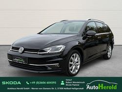 Deep black Gebraucht 2019 VW Golf VII Highline Kombi | 18.490 € (Fairer Preis)