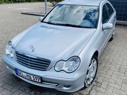 Silber Gebraucht 2005 Mercedes C180 Classic Limousine | 2.800 € (Guter Preis)