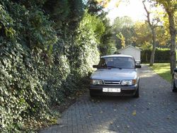 Silber Gebraucht 1987 Saab 900 Kleinwagen | 7.999 €