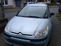 Grau Gebraucht 2008 Citroën C4 Style Limousine | 4.000 € (Etwas zu teuer)