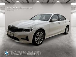 Weiß Gebraucht 2021 BMW 330 Advantage Limousine | 31.911 € (Fairer Preis)