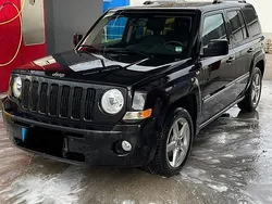 Schwarz Gebraucht 2010 Jeep Patriot Overland SUV | 11.500 € (Fairer Preis)