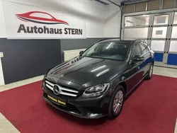 Grün Gebraucht 2020 Mercedes C200 Kombi | 20.890 € (Fairer Preis)