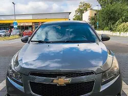 Grau Gebraucht 2010 Chevrolet Cruze LT Limousine | 2.700 € (Fairer Preis)