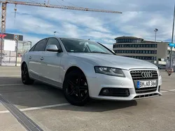 Silber Gebraucht 2010 Audi A4 Limousine | 6.000 € (Superpreis)