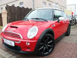 Rot Gebraucht 2003 Mini Cooper S Kleinwagen | 2.999 € (Etwas zu teuer)