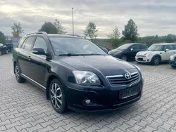 Schwarz Gebraucht 2009 Toyota Avensis Kombi | 2.390 € (Superpreis)
