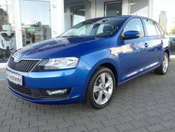 Blau Gebraucht 2019 Skoda Rapid Cool Edition Kombi | 11.690 € (Fairer Preis)
