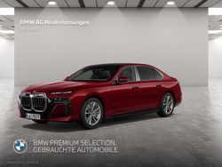 Rot Gebraucht 2025 BMW i7 Comfort Edition Limousine | 122.995 € (Fairer Preis)