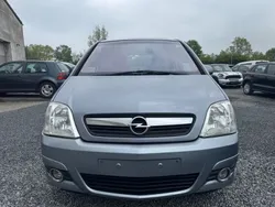 Silber Gebraucht 2010 Opel Meriva Selection Van / Kleinbus | 1.500 € (Superpreis)