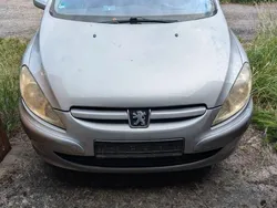 Grau Gebraucht 2002 Peugeot 307 Filou Kombi | 1.200 € (Guter Preis)