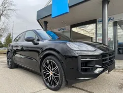 Schwarz Neu 2025 Porsche Cayenne SUV | 116.900 €
