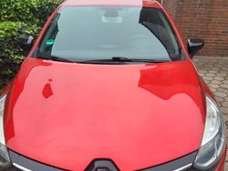 Rot Gebraucht 2017 Renault Clio IV Kleinwagen | 7.400 € (Guter Preis)