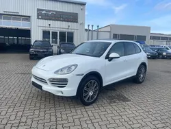Weiß Gebraucht 2014 Porsche Cayenne Platinum Edition SUV | 15.900 € (Superpreis)