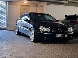 Schwarz Gebraucht 2004 Mercedes CLK500 Avantgarde Coupé | 10.000 € (Fairer Preis)