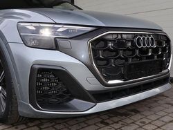 Silber Gebraucht 2025 Audi Q8 S-Line SUV | 70.800 € (Superpreis)