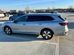 Silber Gebraucht 2024 VW Passat Business Kombi | 32.000 € (Guter Preis)