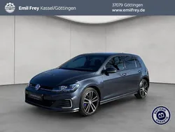 Blau Gebraucht 2020 VW Golf VIII GTE Limousine | 19.400 € (Superpreis)