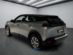 Grau Gebraucht 2022 Peugeot e-2008 Active SUV | 19.399 € (Guter Preis)