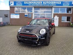 Schwarz Gebraucht 2017 Mini John Cooper Works Kleinwagen | 18.990 € (Fairer Preis)