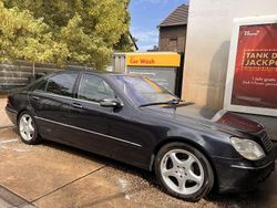 Schwarz Gebraucht 1999 Mercedes S500 Limousine | 6.900 € (Etwas zu teuer)