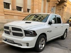 Weiß Gebraucht 2016 Dodge Ram Abholung | 31.000 € (Guter Preis)