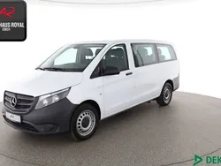 Weiss Gebraucht 2021 Mercedes Vito Van / Kleinbus | 35.780 € (Fairer Preis)