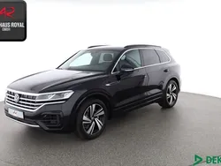 Schwarz (metallic) Gebraucht 2022 VW Touareg R-line SUV | 56.880 € (Etwas zu teuer)