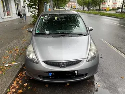 Grau Gebraucht 2007 Honda Jazz LS Kleinwagen | 2.000 € (Fairer Preis)