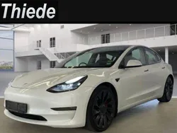 Pearl white multicoat Gebraucht 2021 Tesla Model 3 Performance Limousine | 27.850 € (Guter Preis)