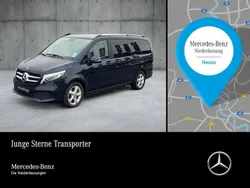 Blau Gebraucht 2021 Mercedes V300 Avantgarde Edition Van / Kleinbus | 57.980 € (Fairer Preis)