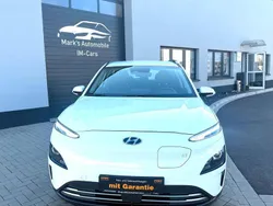 Weiß Gebraucht 2022 Hyundai Kona Select SUV | 17.800 € (Guter Preis)