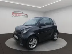 Schwarz Gebraucht 2021 Smart ForTwo Electric Drive Limousine | 8.990 € (Guter Preis)