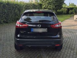 Schwarz Gebraucht 2014 Nissan Qashqai Acenta SUV | 9.800 € (Fairer Preis)