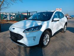 Weiß Gebraucht 2020 Ford Kuga Titanium SUV | 11.900 €