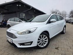 Weiß Gebraucht 2015 Ford Focus Titanium Limousine | 9.950 € (Guter Preis)
