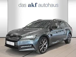 Quarzgrau metallic Gebraucht 2021 Skoda Superb SportLine Kombi | 26.950 € (Guter Preis)