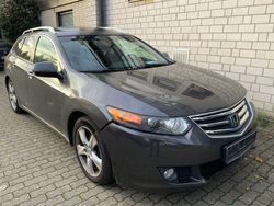 Grau Gebraucht 2010 Honda Accord Executive Kombi | 4.999 € (Superpreis)