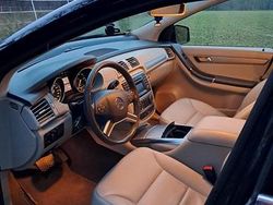 Schwarz Gebraucht 2012 Mercedes 350 Kombi | 8.250 € (Superpreis)