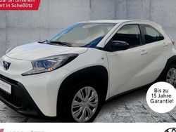 Weiß Gebraucht 2025 Toyota Aygo Play Kleinwagen | 15.990 € (Fairer Preis)