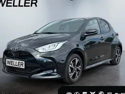 Schwarz Neu 2025 Toyota Yaris Hybrid Limousine | 24.990 € (Fairer Preis)