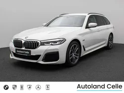 Alpinweiss uni300 Gebraucht 2022 BMW 530 M Sport Kombi | 30.999 € (Etwas zu teuer)