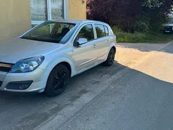 Silber Gebraucht 2005 Opel Astra Kleinwagen | 650 € (Superpreis)