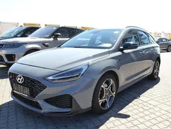 Grau Gebraucht 2020 Hyundai i30 N Line SUV | 14.980 € (Fairer Preis)