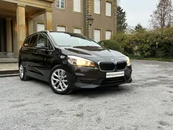 Black sapphire metallic Gebraucht 2020 BMW 218 Van / Kleinbus | 15.300 € (Guter Preis)